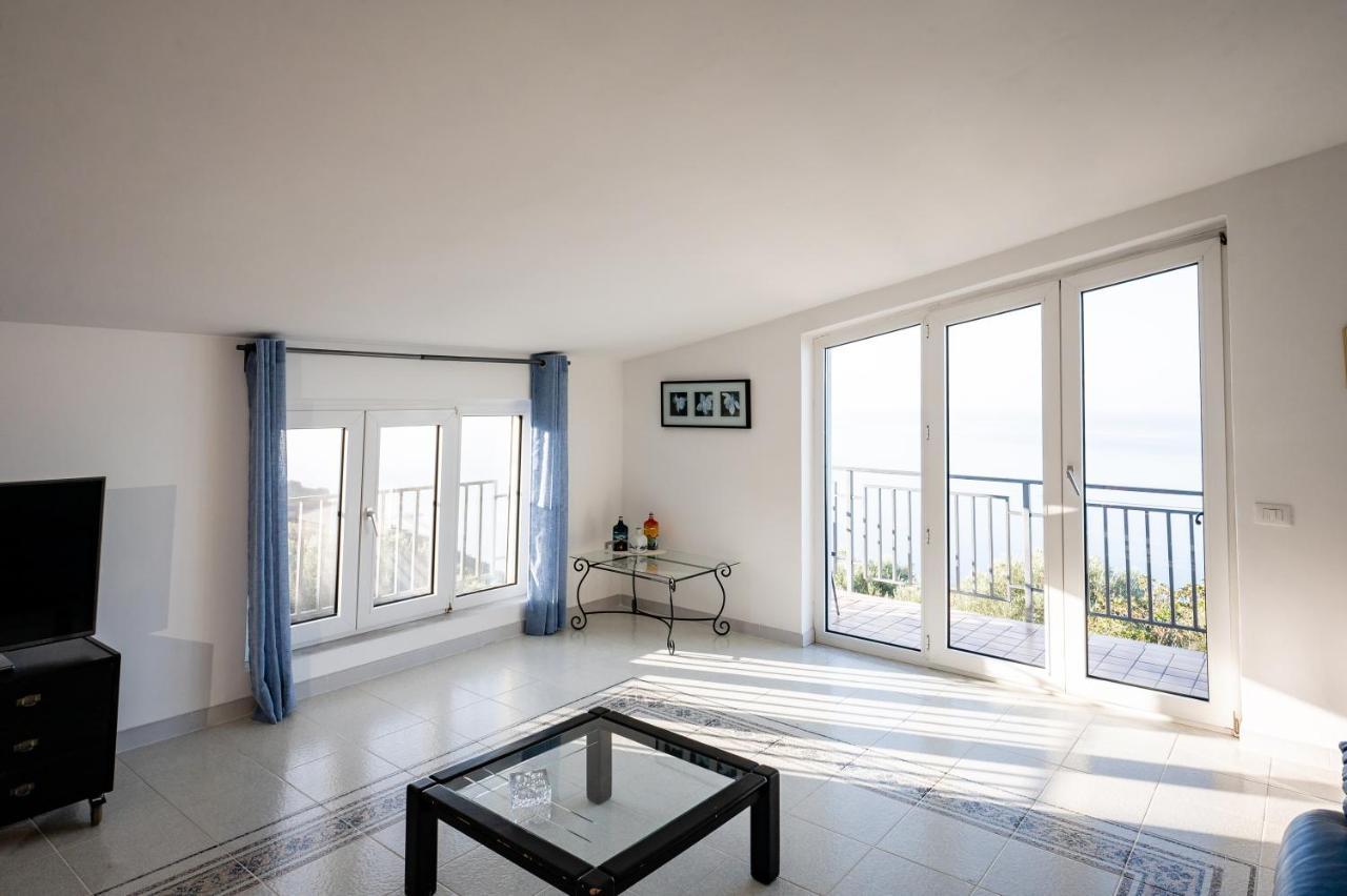 La Casa Del Maestro Attico Lejlighed Pisciotta Eksteriør billede