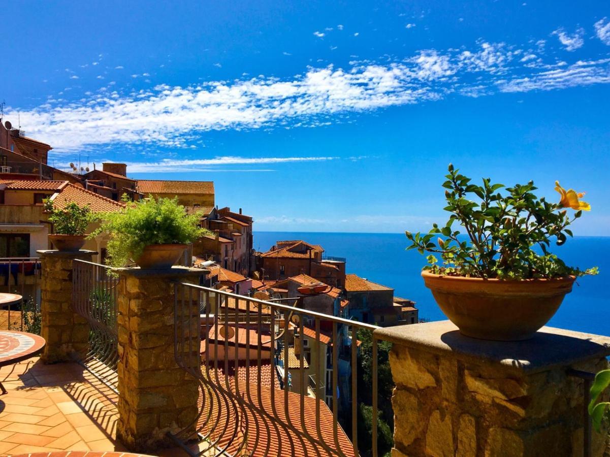 La Casa Del Maestro Attico Lejlighed Pisciotta Eksteriør billede